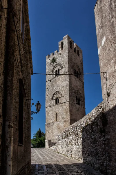 Erice Katedrali