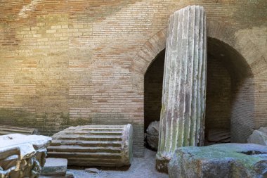 İtalya, Campania, Pozzuoli Anfiteatro Falvio