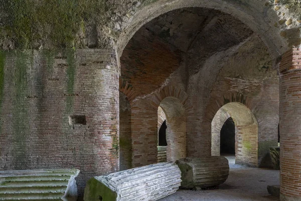 Italia, Campania, Pozzuoli Anfiteatro Falvio — Foto de Stock