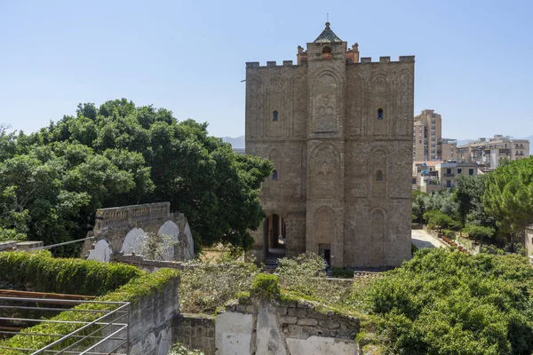 Italy, Sicily, Palermo,Zisa Castle — Stock Photo, Image