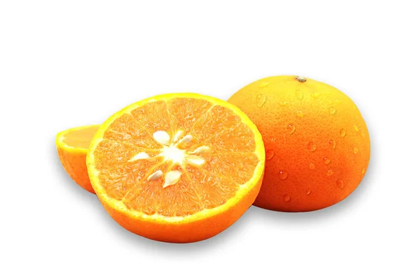 Färsk Apelsin Frukt Med Droppar Isolerade Vit Bakgrund Klippning Väg — Stockfoto