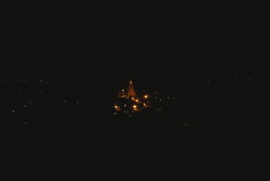 Vijayanagara, Hindistan 'ın kuzeyindeki Karnataka eyaletinin Hampi köyündeki Vijayanagar İmparatorluğu' nun eski başkenti.