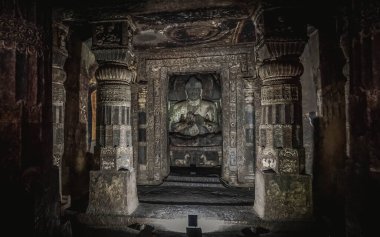 Hindistan, Vindhya Granit Dağları 'ndaki Ajanta Mağara Tapınakları
