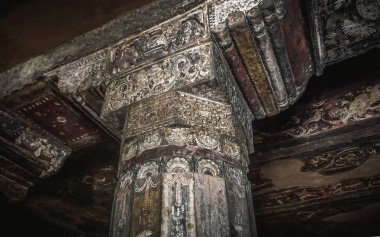 Hindistan, Vindhya Granit Dağları 'ndaki Ajanta Mağara Tapınakları