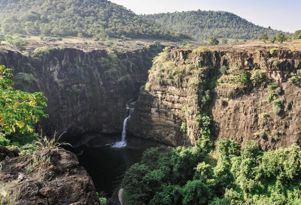Hindistan, Vindhya Granit Dağları 'ndaki Ajanta Mağara Tapınakları