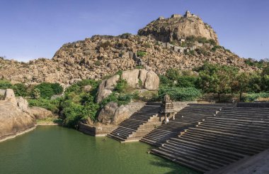 Hindistan, Tamil Nadu 'daki Gingee Fort Tesisi.