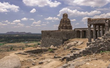 Hindistan, Tamil Nadu 'daki Gingee Fort Tesisi.