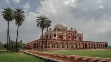 Delhi 'deki Babür İmparatorluğu Hükümdarı Humayun Anıt Mezarı.