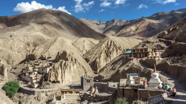 Tibet Budist Manastırı Lamayuru, Lamayuru Gompa, Ladakh, Kargil, Jammu ve Kashmir, Yukarı İndus Vadisi, Hindistan