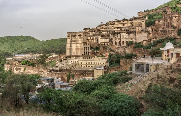 Complexo Palácio Encosta Fortaleza Taragarh Cidade Azul Bundi Índia — Fotografia de Stock