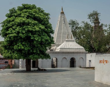 Bodhgaya, Buda 'nın aydınlandığı yer, Budist hac yolculuğunun merkezi.