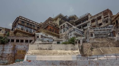 Varanasi dünyanın en eski şehirlerinden biridir. Hindistan