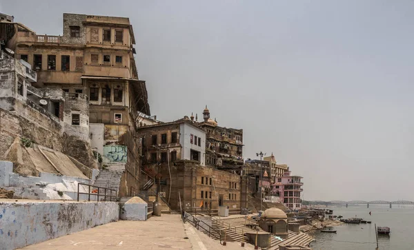 バラナシは世界で最も古い都市の一つです インド — ストック写真