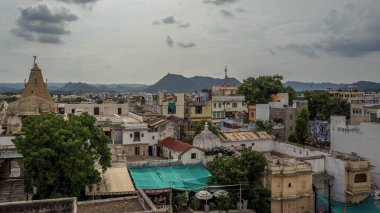 Batı Hindistan 'ın Rajasthan eyaletindeki Udaipur Doğu Venedik veya Göller Şehri, Mewar Prensliğinin eski başkenti.