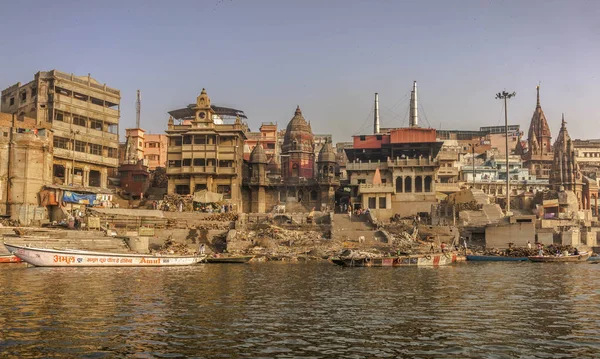バラナシは世界で最も古い都市の一つです インド — ストック写真
