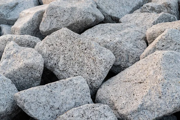 Κλείσε Πέτρα Πέτρα Breakwater Στην Προβλήτα Στην Παραλία — Φωτογραφία Αρχείου