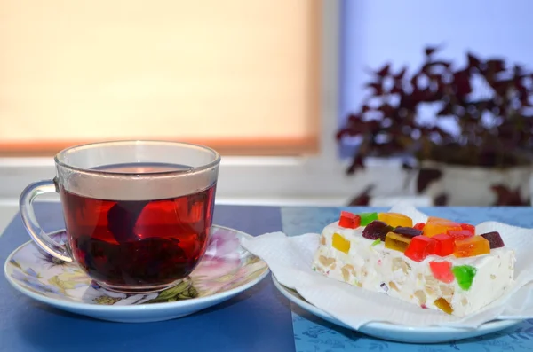 Tea, Hibiscus and eastern sweets — Stock Photo, Image