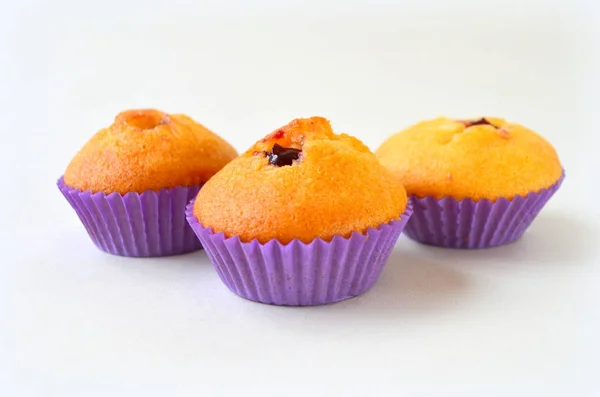 Muffin mit schwarzer Johannisbeere — Stockfoto