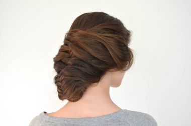 Saç örgü orta uzunlukta Tarih