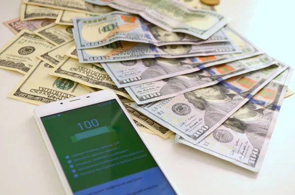 telefon para arka plan üzerinde