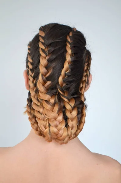 Ragazza Adolescente Con Trecce Capelli Moderni Kanekalona Colori Naturali — Foto Stock