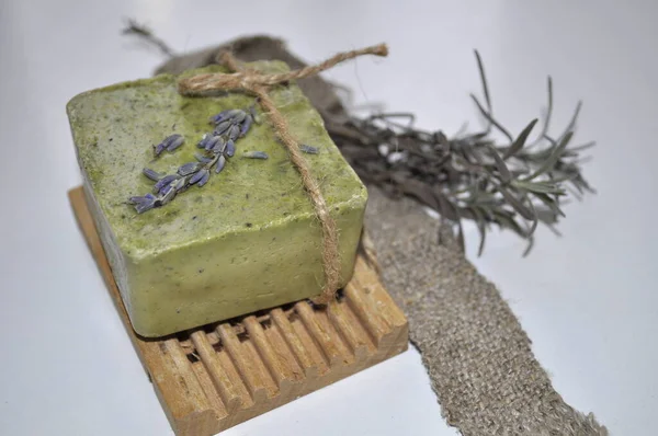 Handgemaakte Natuurlijke Zeep Met Lavendel — Stockfoto