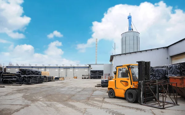 Fabriek voor houtbewerking — Stockfoto