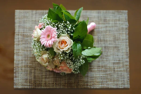 Bouquet voor de bruid — Stockfoto