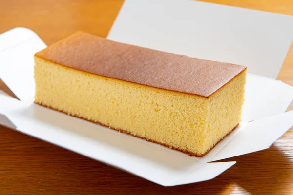 Японские сладости, кастелла торт, (японский бисквит) — стоковое фото