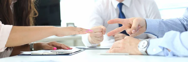 Smiling people in office gaming — Stock Photo, Image