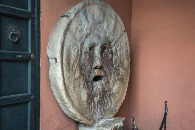 Roma'da gerçeğin ağzı