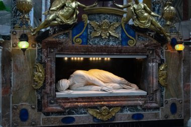 Roma Trastevere 'deki Santa Cecilia Bazilikası Aziz Cecilia Heykeli