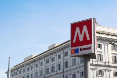 Termini istasyonunun Roma işareti