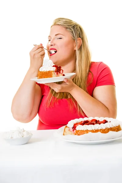 Mujer con sobrepeso con pastel — Foto de Stock