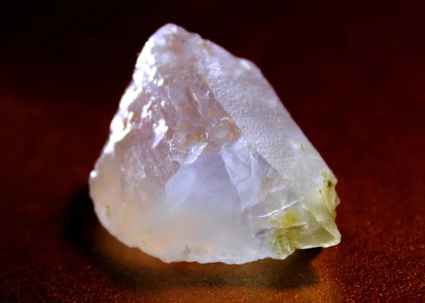 Pierre gemme minérale quartz blanc — Photo