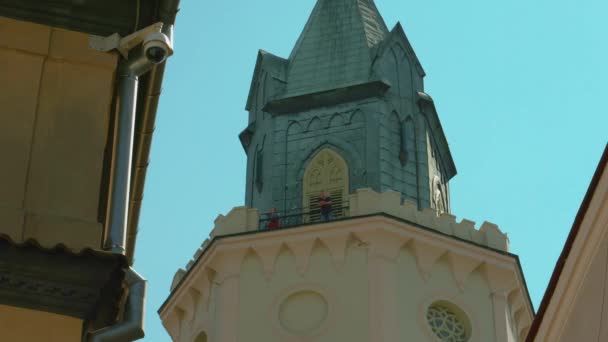 Polonya 'nın Lublin kentindeki Trynitarska Kulesi — Stok video