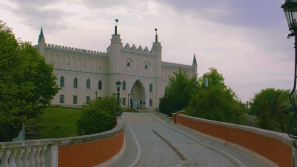 05.28.2019 - Lublin, Polen: Ingången till slottet Lublin — Stockvideo
