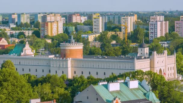 Sommar panorama över staden Lublin i Polen, Europa - hög kvalitet stockfilm — Stockvideo