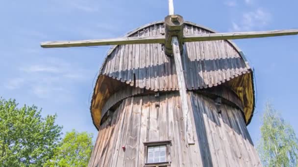 05.28.2019 - Lublin, Polen: Windmolen In Openlucht Folk Museum In Lublin, Polen. — Stockvideo