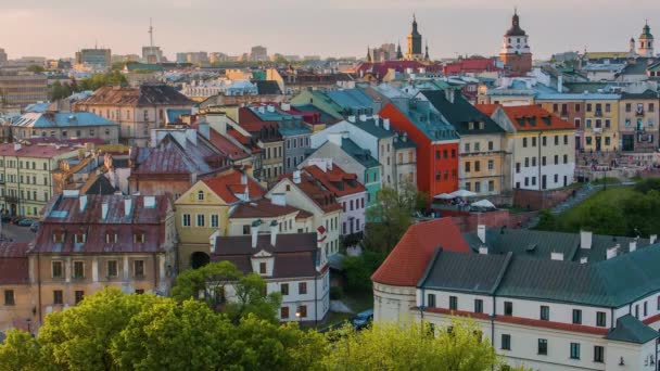 Vista sobre a cidade velha em Lublin visto de cima na Polônia — Vídeo de Stock