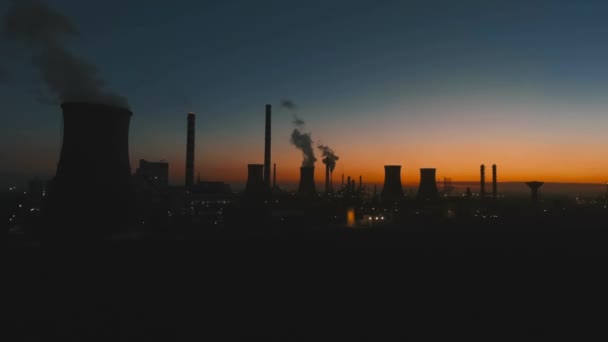 Refinería Petróleo Atardecer — Vídeo de stock