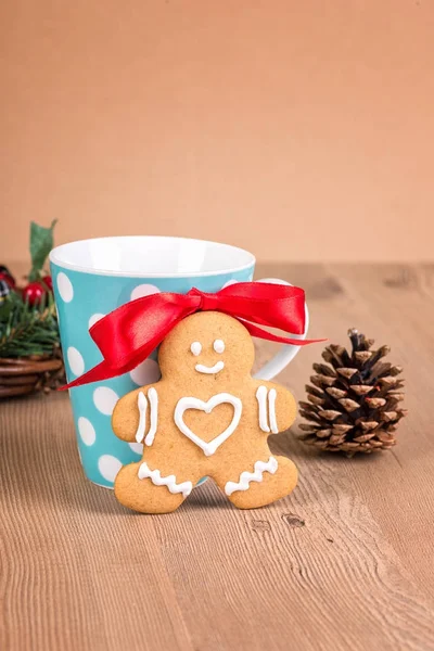 Kerstkoekjes Met Decoratie Still Life Met Ingerichte Kerstkoekjes Een Houten — Stockfoto