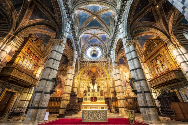 Siena Itálie Dubna 2019 Panoramatický Pohled Interiér Středověké Katedrály Siena — Stock fotografie