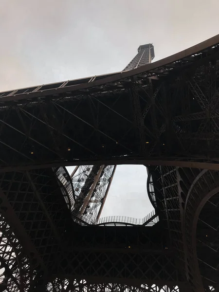 Nära Eiffeltornet Symbol För Paris — Stockfoto