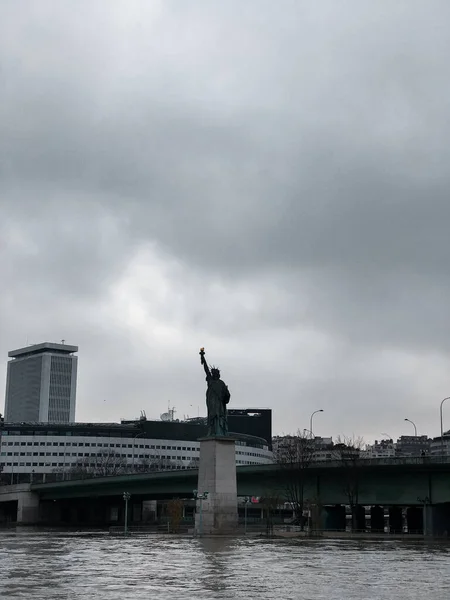 Die Berühmte Freiheitsstatue Paris — Stockfoto