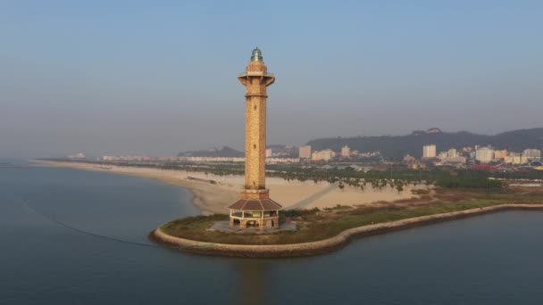Lighthouse Harong Bay Vietnam東南アジア — ストック動画