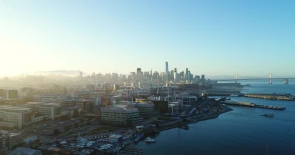 Letecký Pohled San Francisco Městské Panorama Při Západu Slunce — Stock video