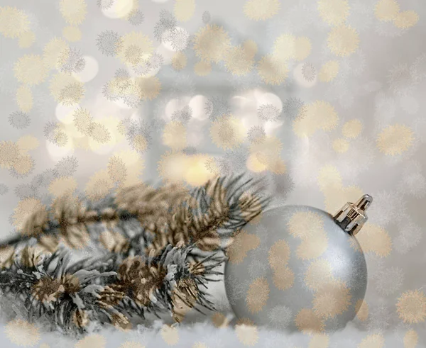 Carte de souhaits Bonne année et joyeux Noël.Beau fond bleu flou de la décoration d'hiver pour les vacances. — Photo