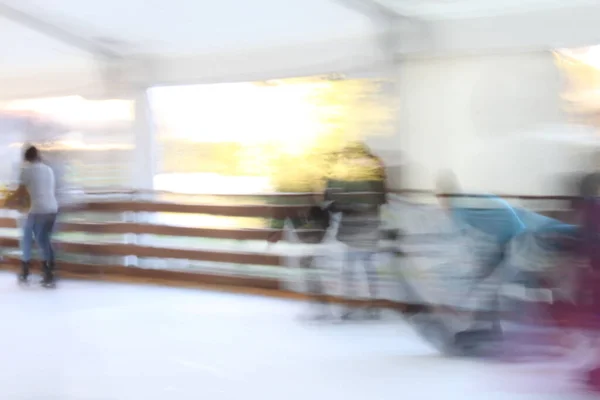 Italy Blurry Photo Blonde Girl White Dress Snow Field — Stock Photo, Image