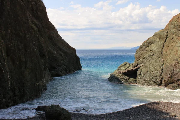 Framura γκρεμός και κόλπος, Five Lands εθνικό πάρκο — Φωτογραφία Αρχείου